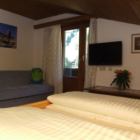 Hotel Sporthaus Troger à Sankt Jakob in Defereggen Extérieur photo