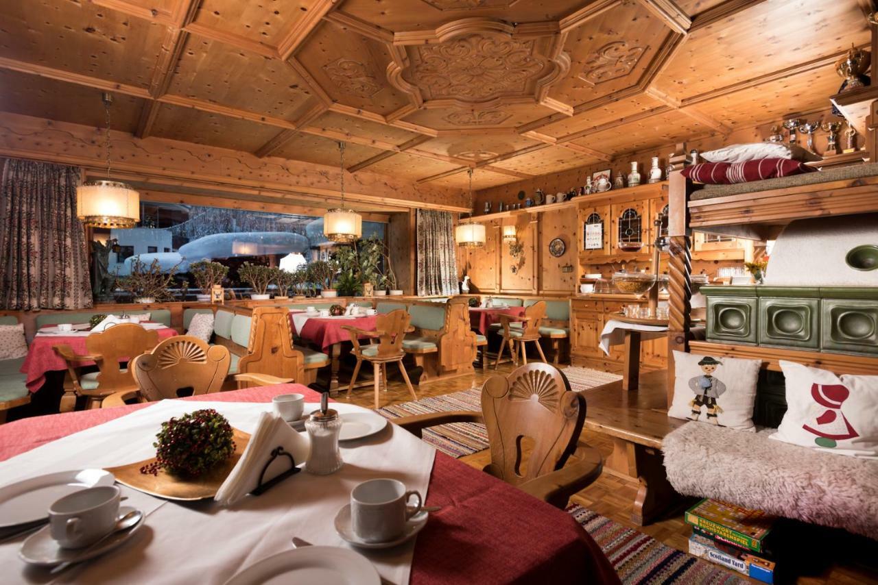 Hotel Sporthaus Troger à Sankt Jakob in Defereggen Extérieur photo