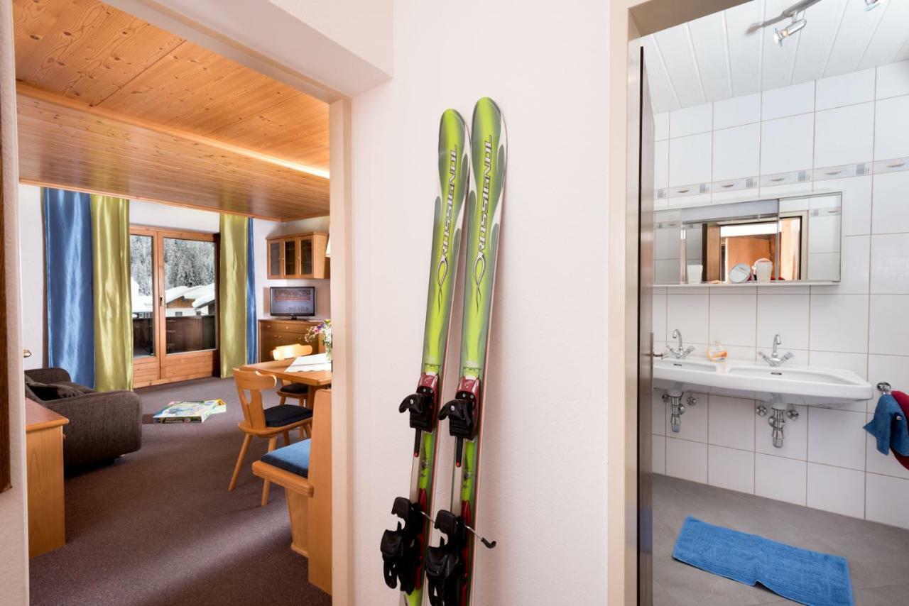 Hotel Sporthaus Troger à Sankt Jakob in Defereggen Extérieur photo
